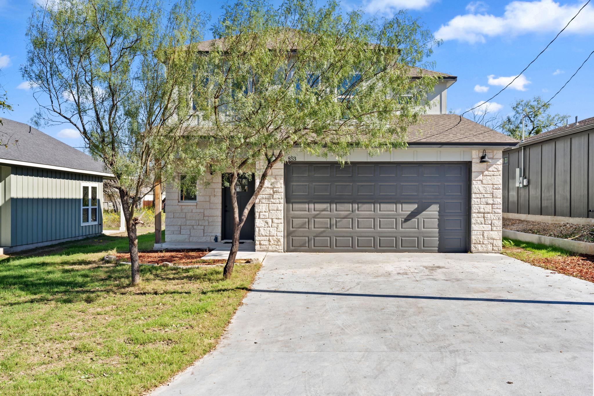 853 Cypress Ln, Cottonwood Shores, TX 78657