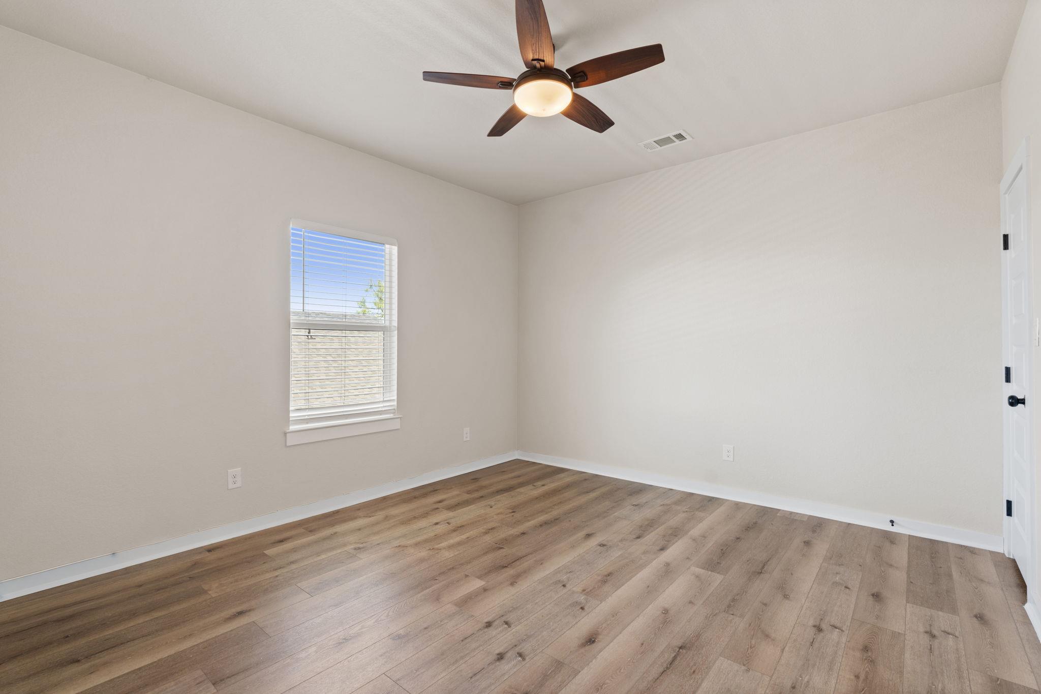 853 Cypress Ln, Cottonwood Shores, TX 78657