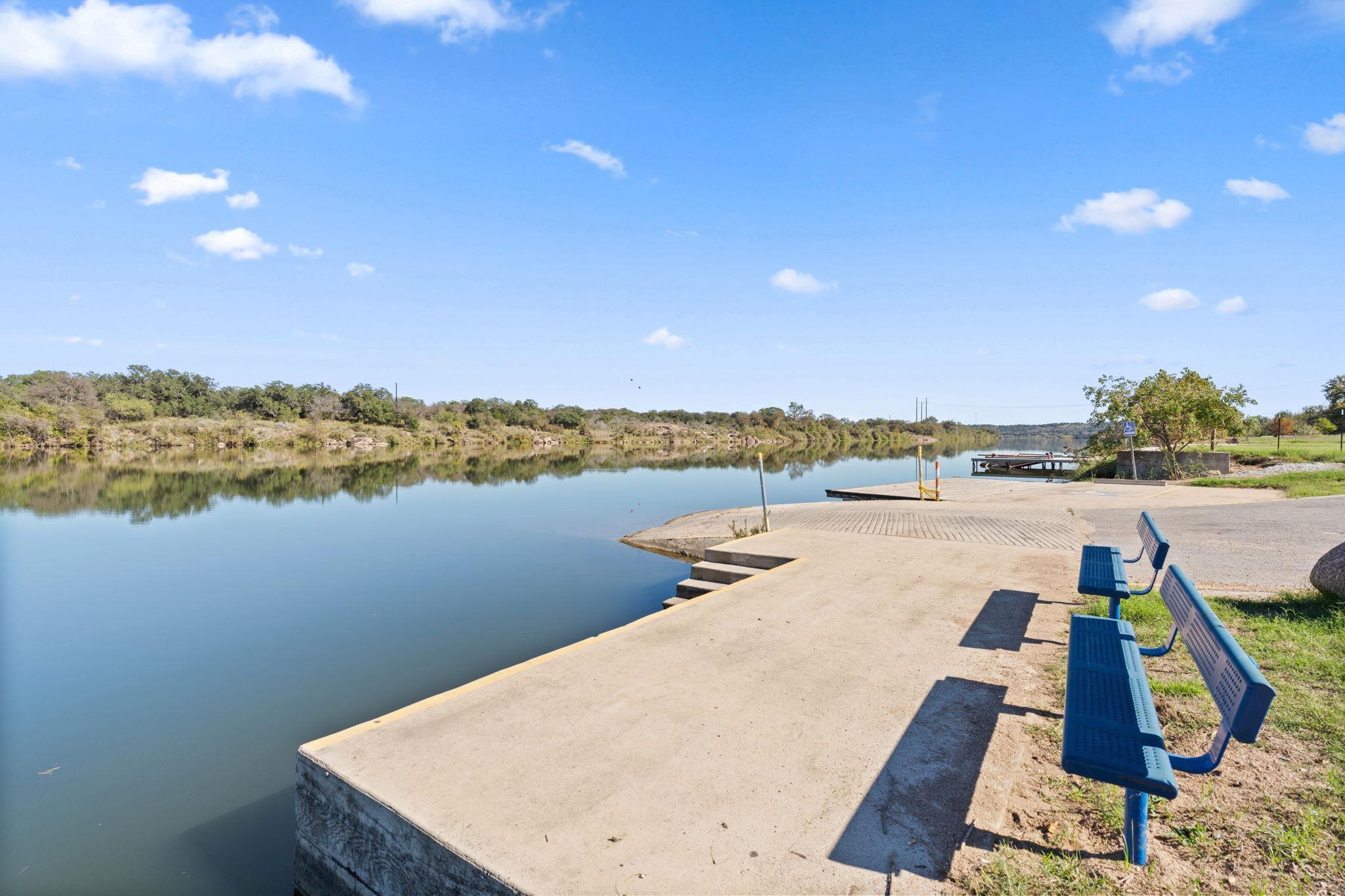 853 Cypress Ln, Cottonwood Shores, TX 78657