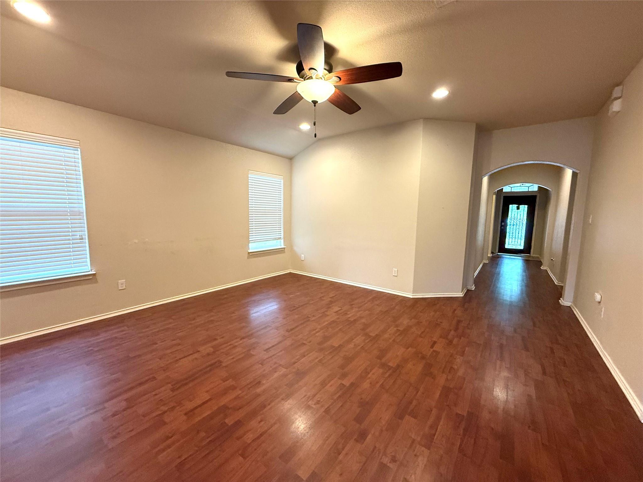 11205 Mckinney Springs Dr, Austin, TX 78717