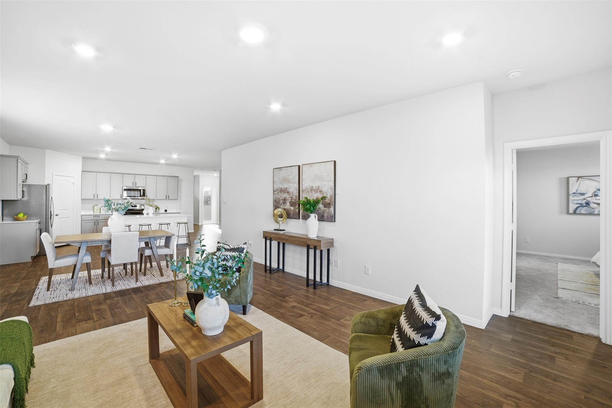 166 Caddo Bnd, Kyle, TX 78640