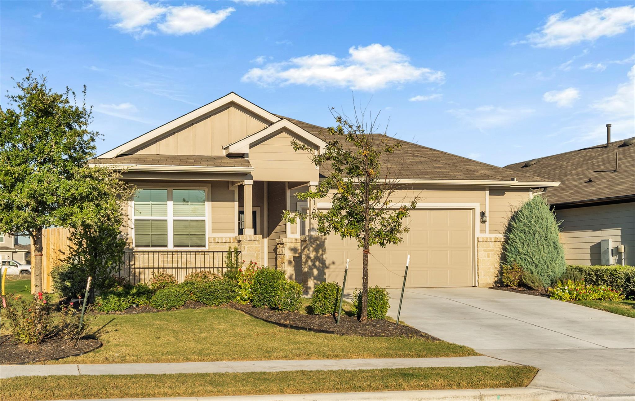 166 Caddo Bnd, Kyle, TX 78640