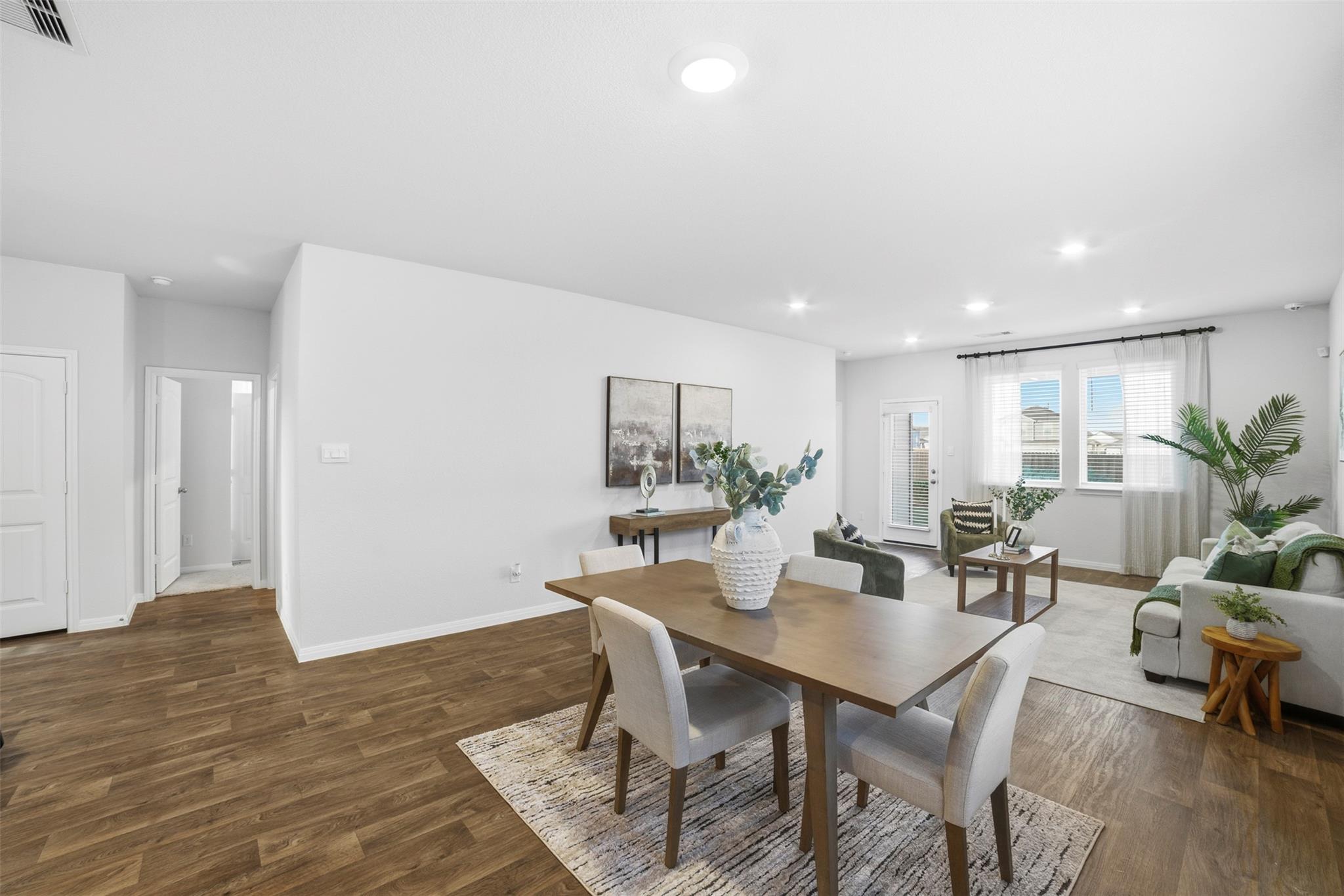 166 Caddo Bnd, Kyle, TX 78640