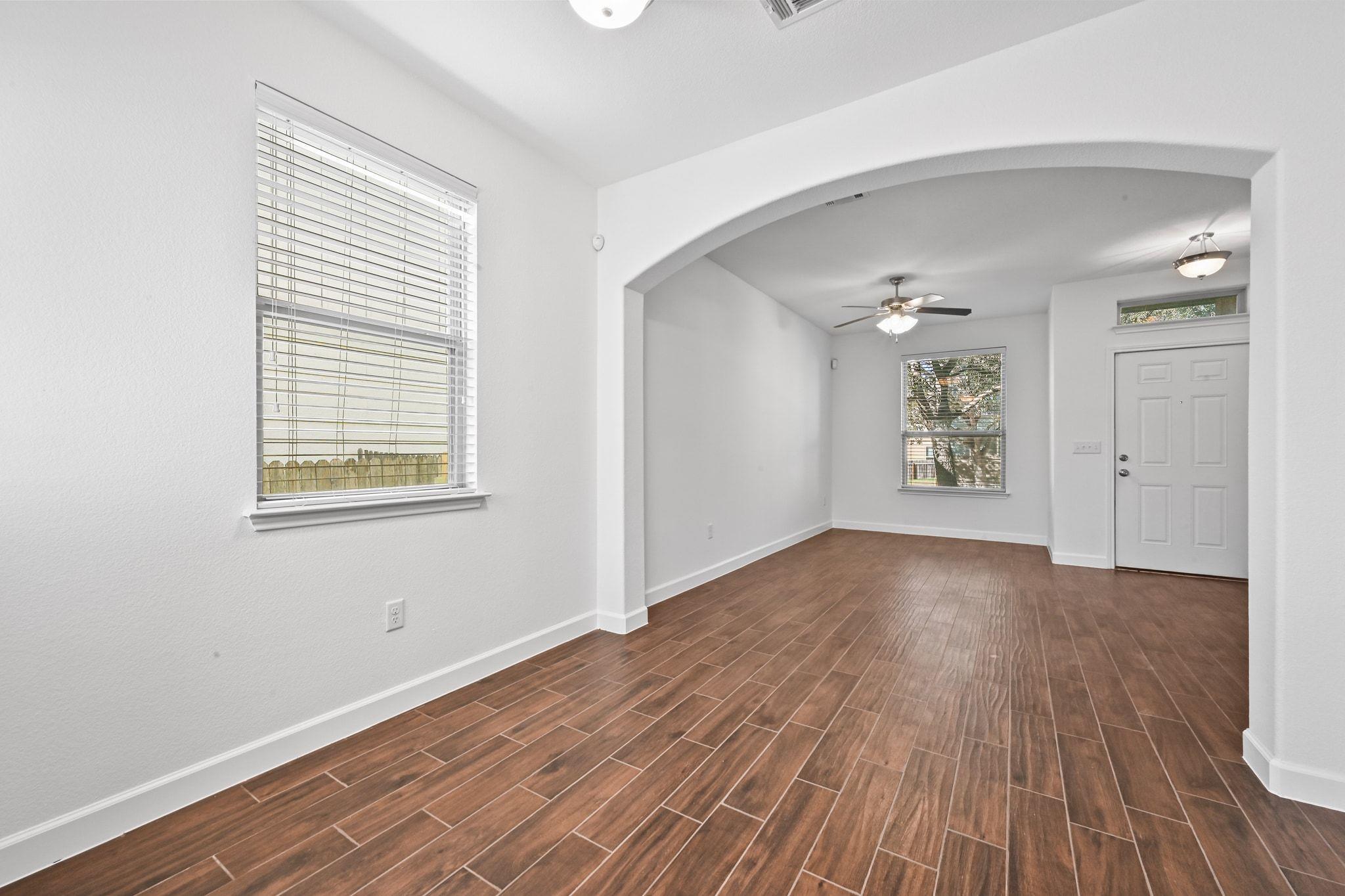 5417 Falling Leaf Ln, Austin, TX 78744