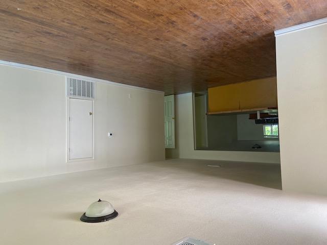 823 Monterrey St, Lockhart, TX 78644