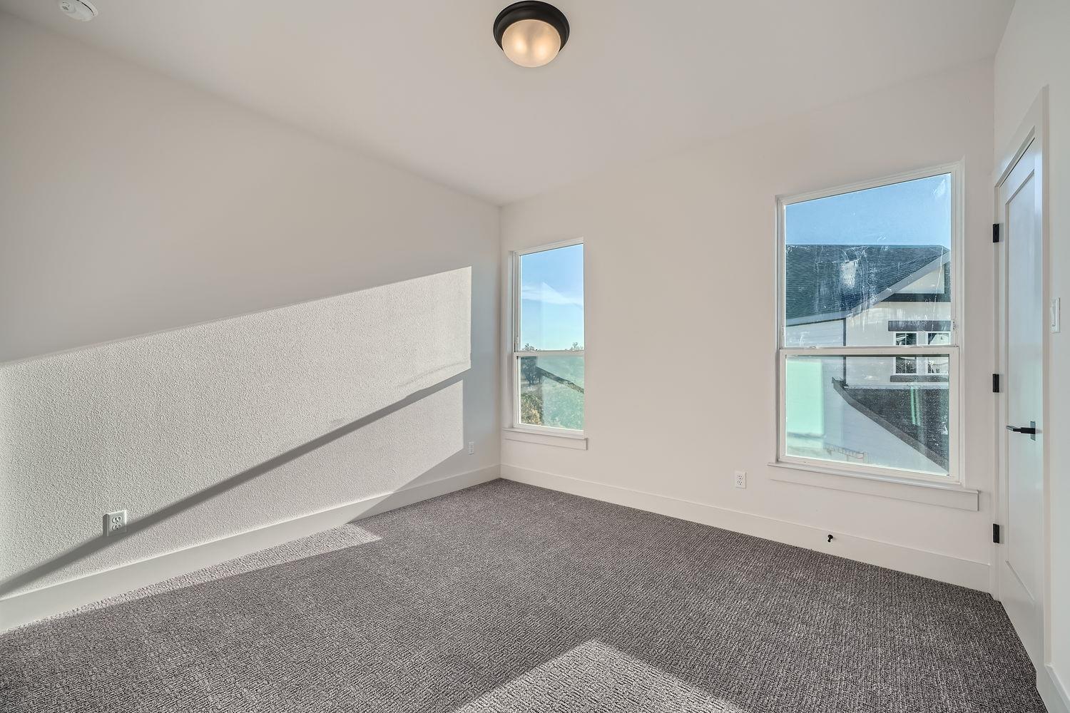 1531 N Red Bud Ln # 19, Round Rock, TX 78665