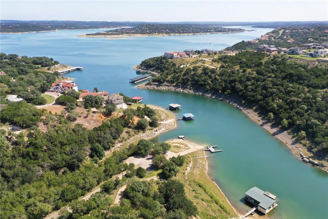 2742 Tradewind Dr, Spicewood, TX 78669