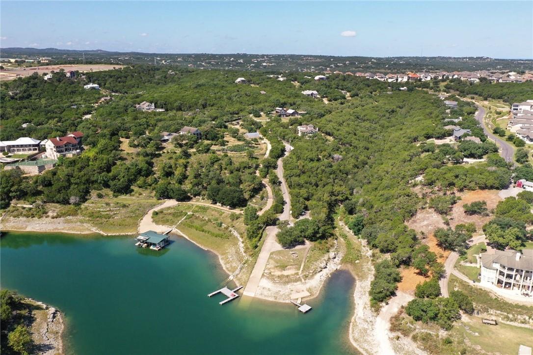 2742 Tradewind Dr, Spicewood, TX 78669