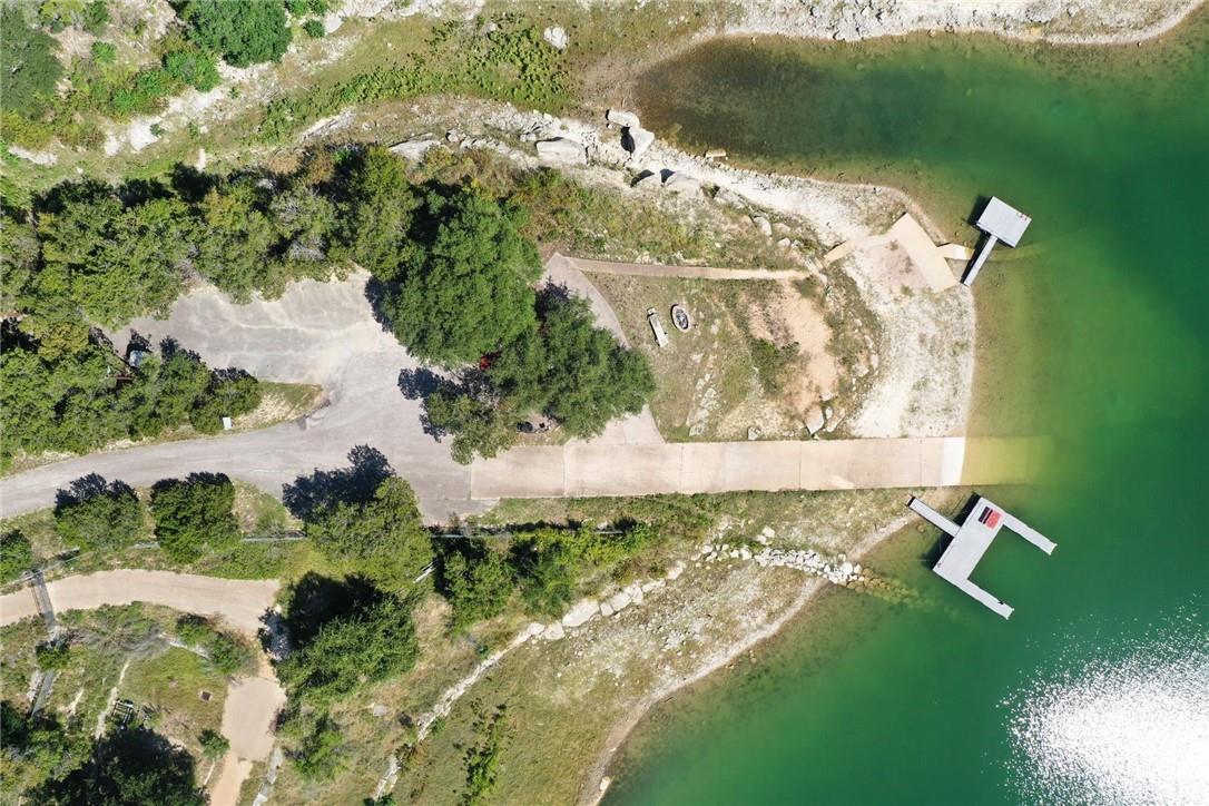 2742 Tradewind Dr, Spicewood, TX 78669