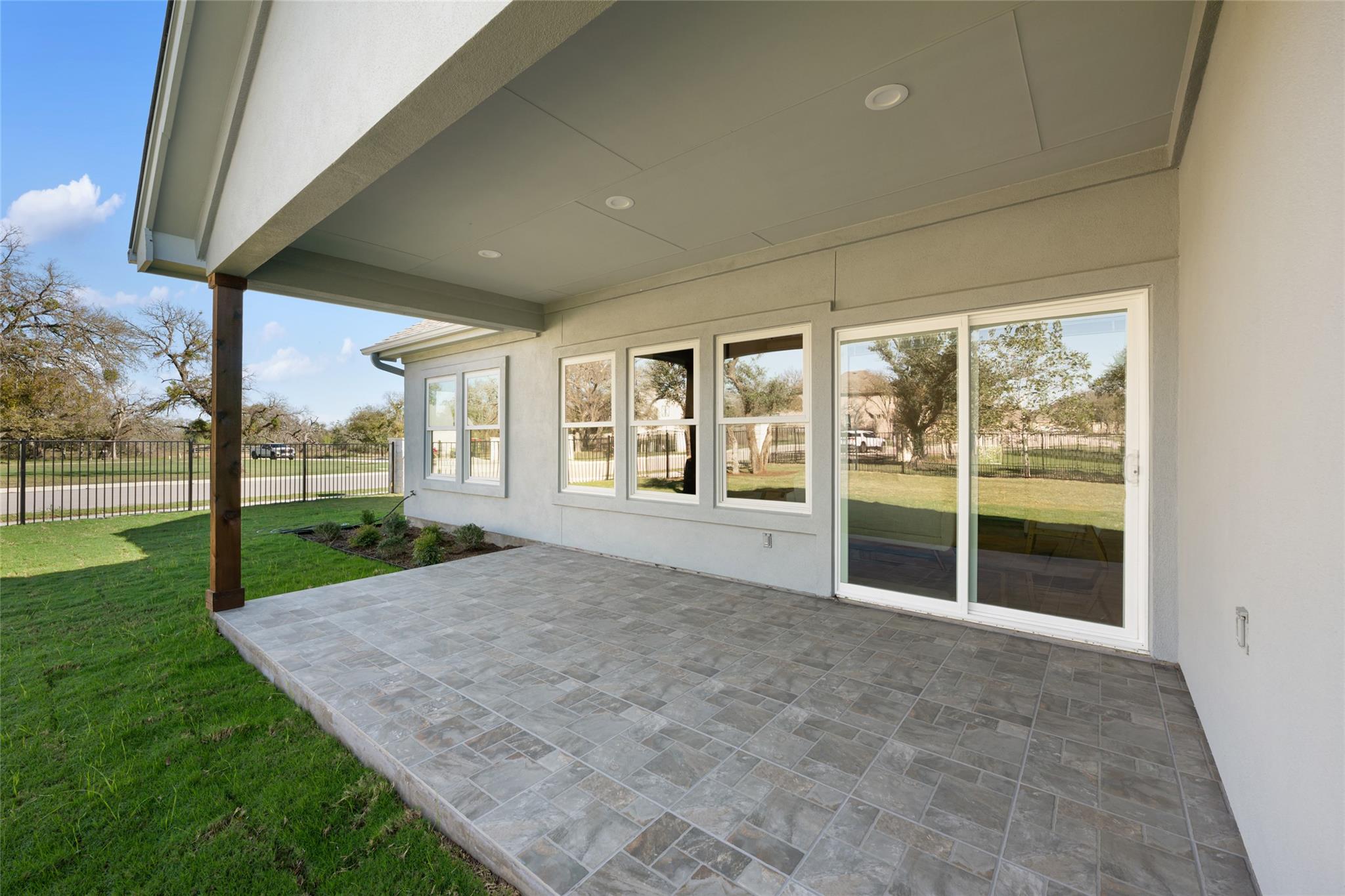 500 Treaty Oak Dr, Georgetown, TX 78628