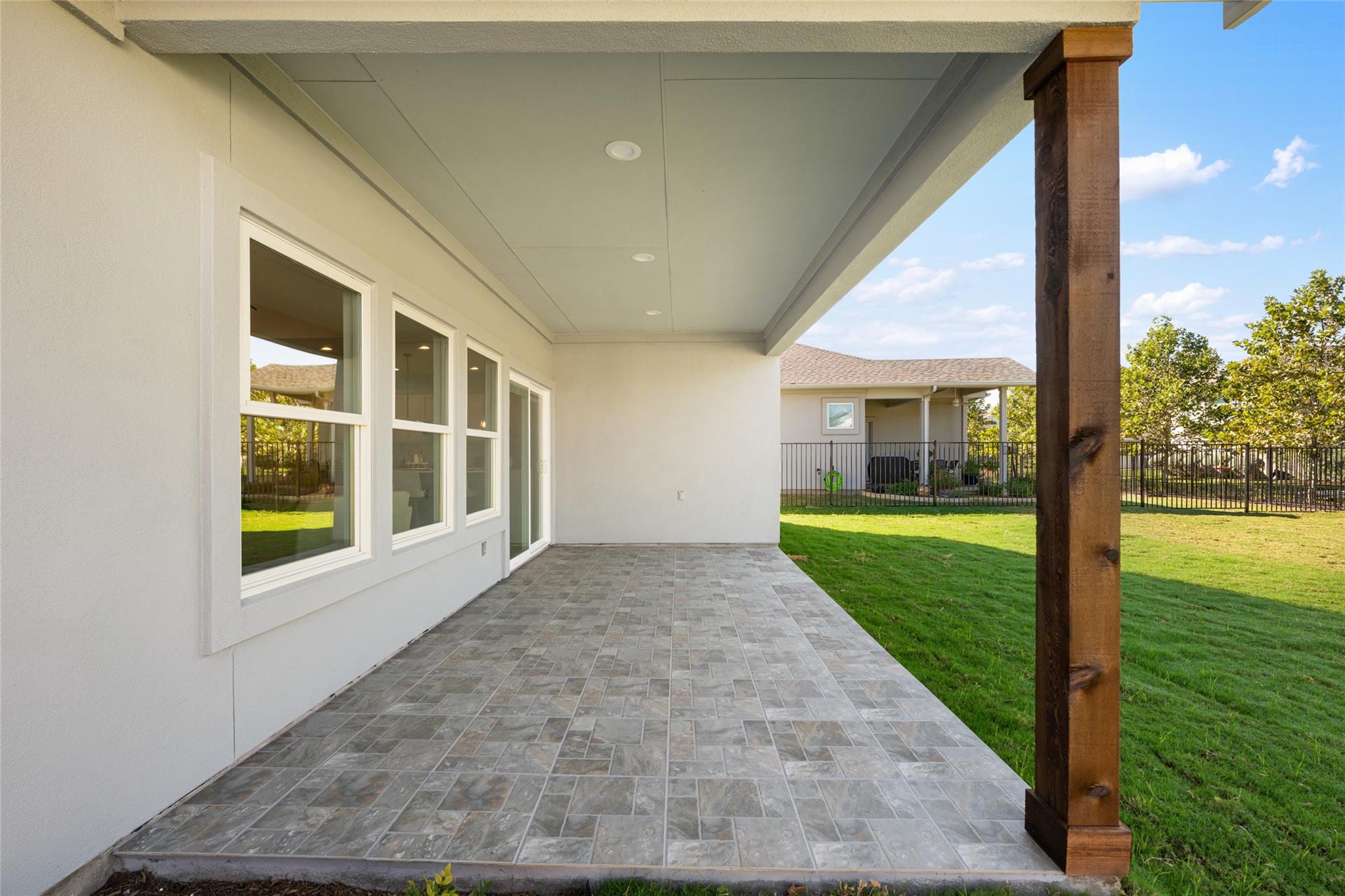 500 Treaty Oak Dr, Georgetown, TX 78628