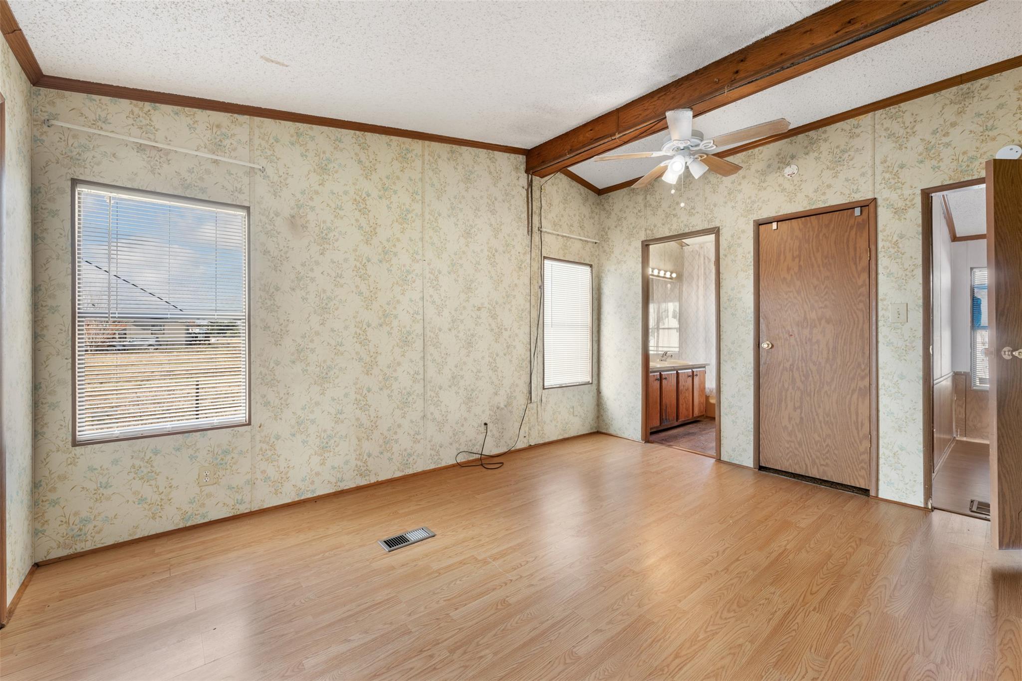 30040 Live Oak Trl, Georgetown, TX 78633