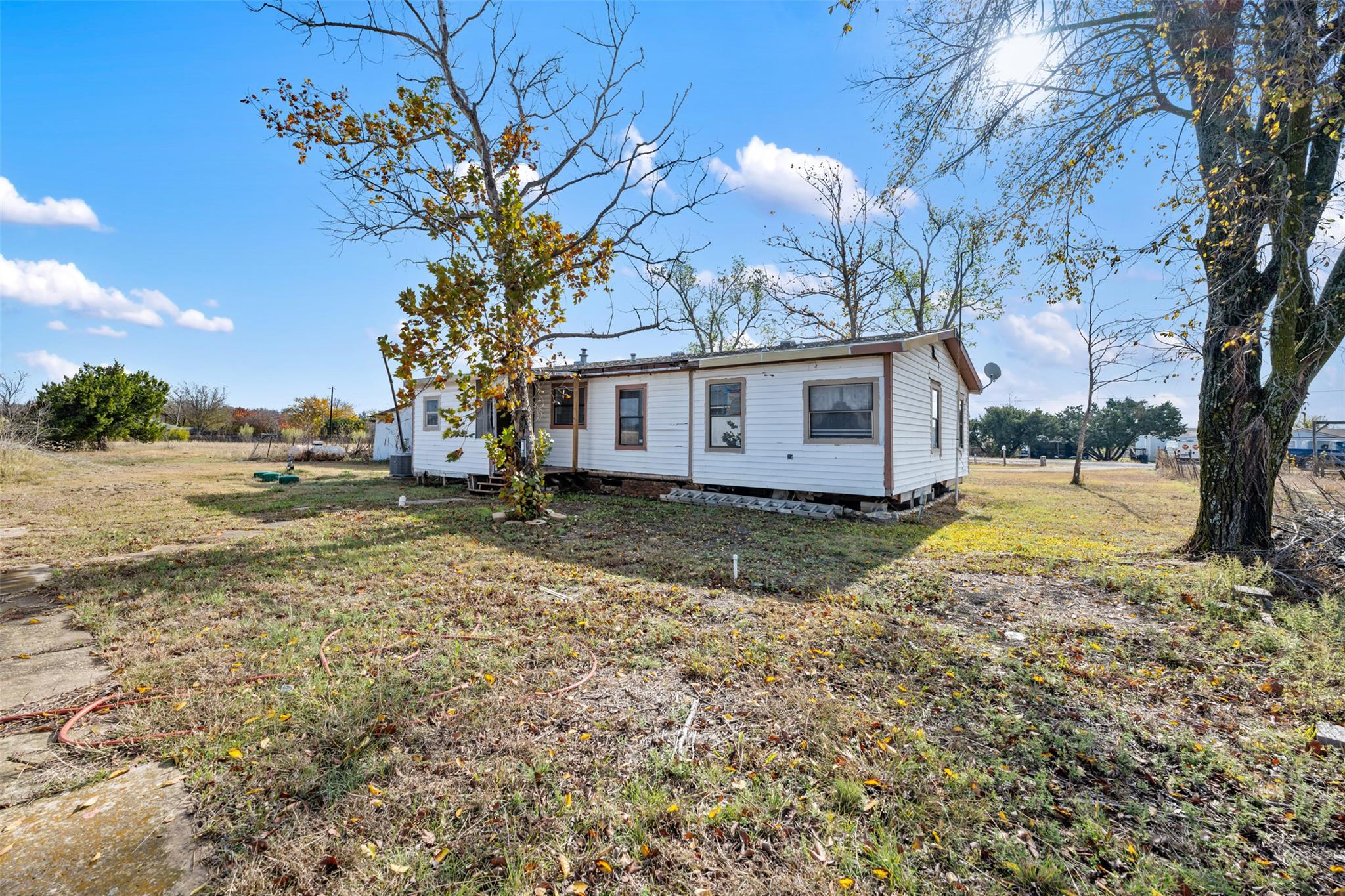 30040 Live Oak Trl, Georgetown, TX 78633