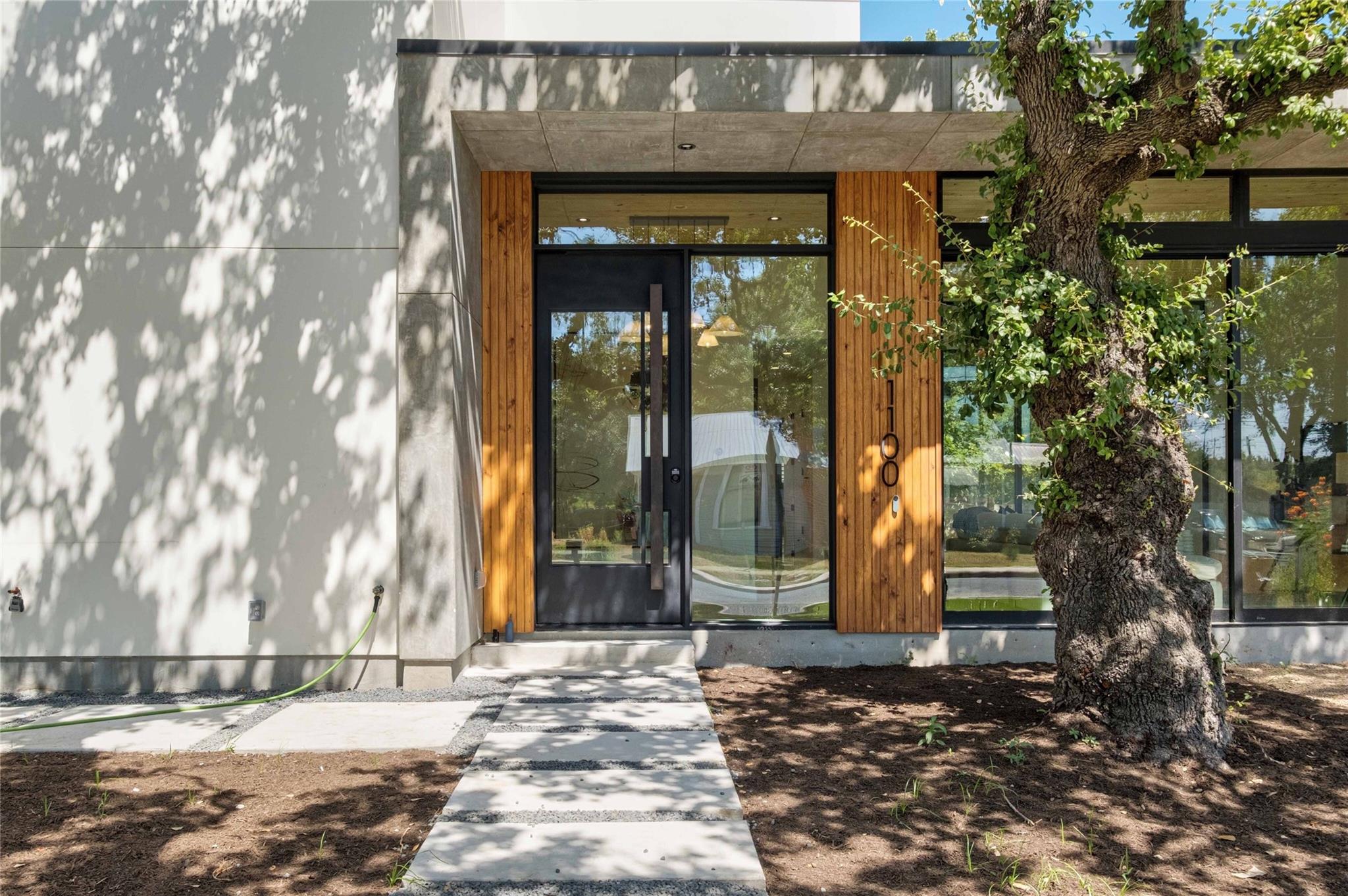 1100 W Mary St, Austin, TX 78704