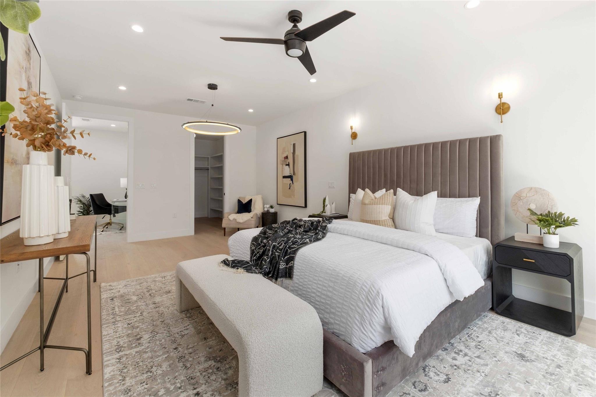 1100 W Mary St, Austin, TX 78704