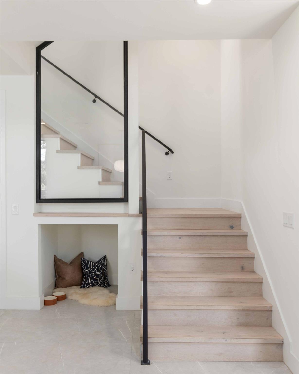 1100 W Mary St, Austin, TX 78704