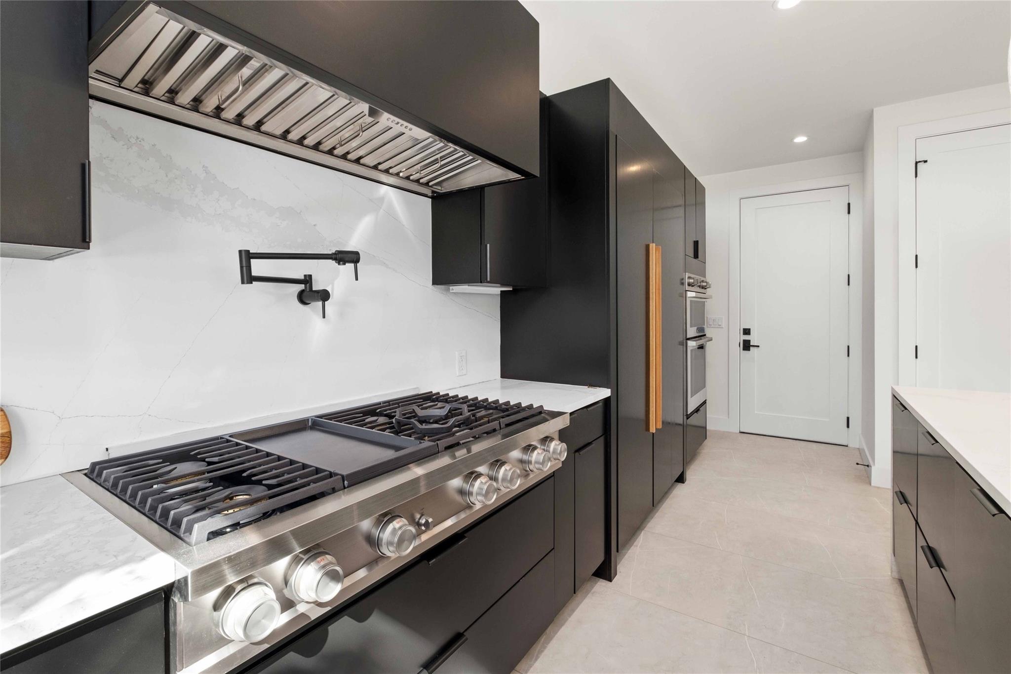 1100 W Mary St, Austin, TX 78704