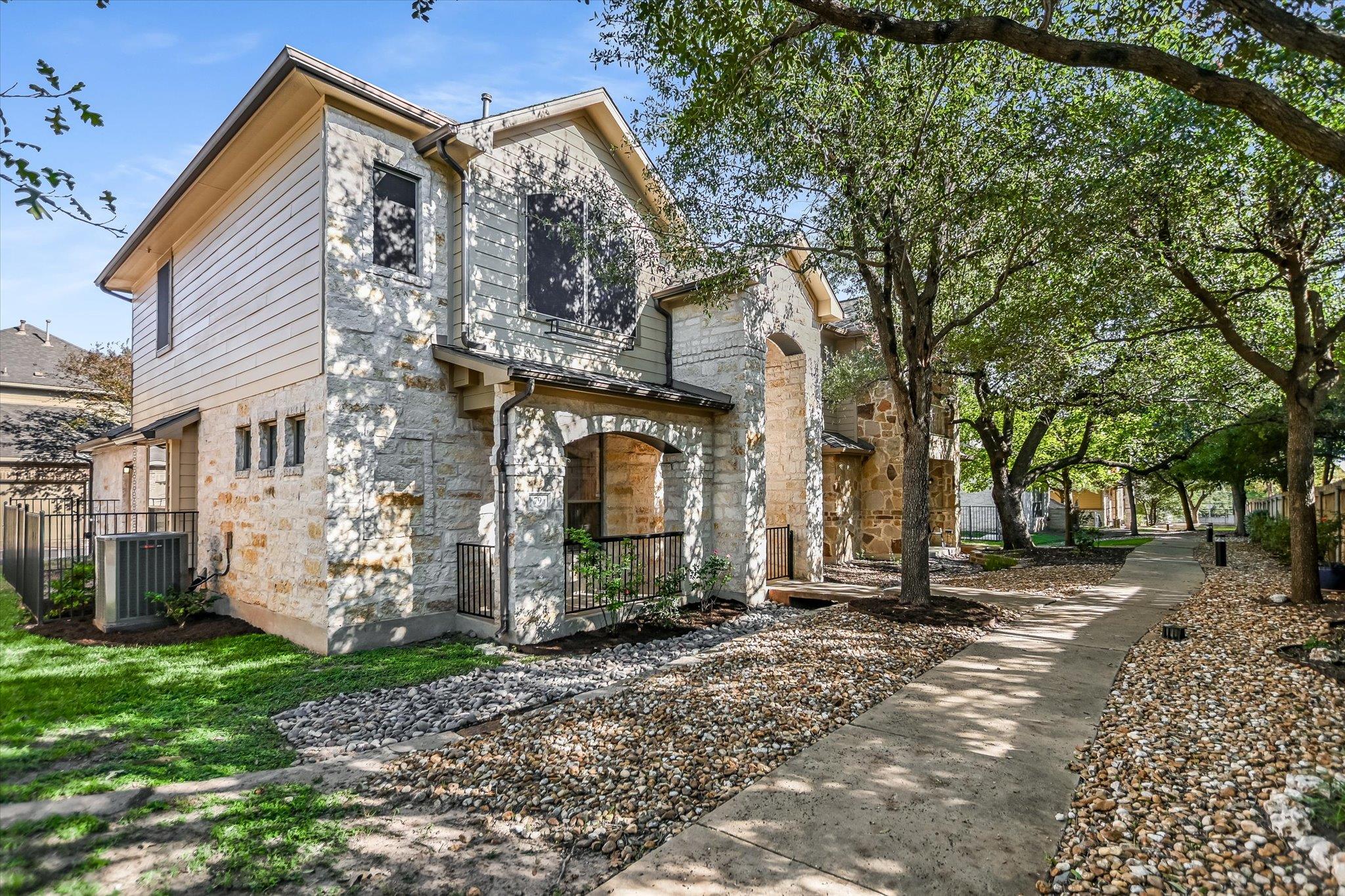 11400 W Parmer Ln # 79, Cedar Park, TX 78613