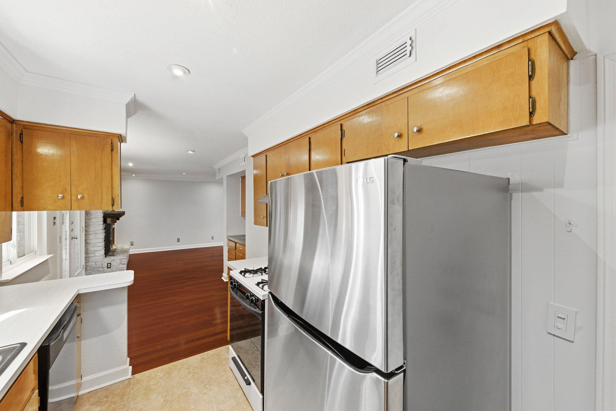 6210 Shadow Valley Dr # B, Austin, TX 78731