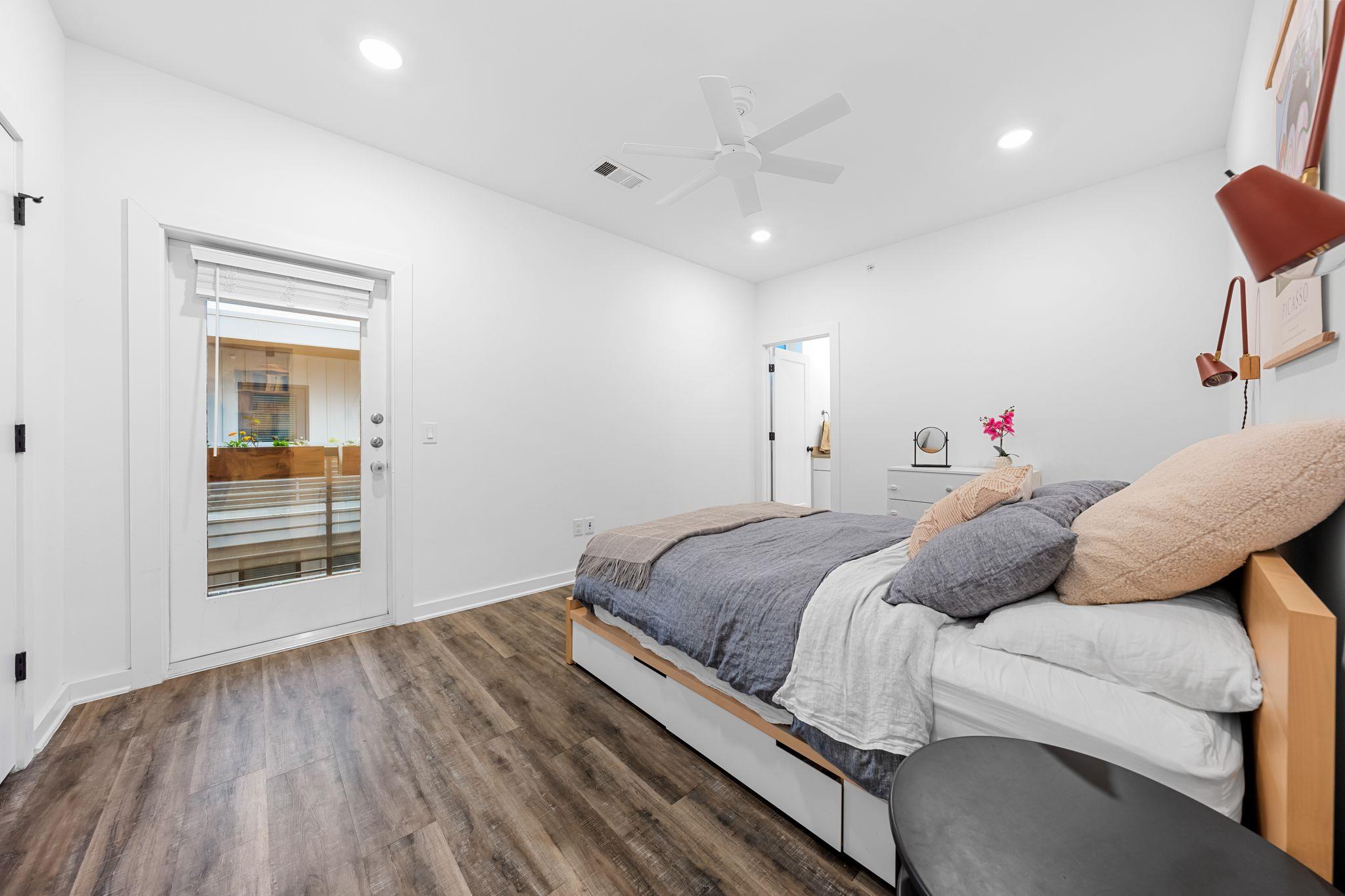 5924 S Congress Ave # 112, Austin, TX 78745