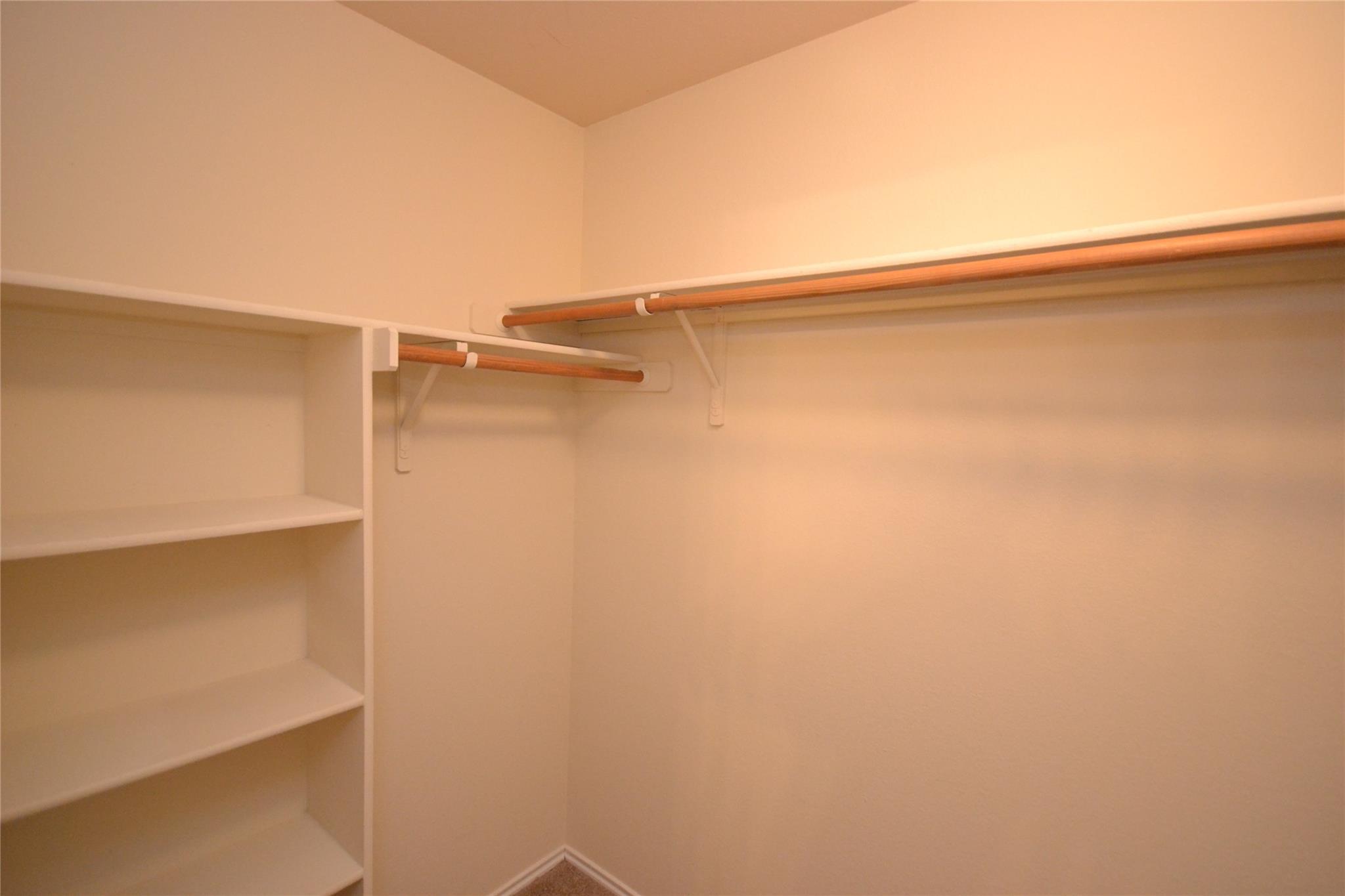 114 Washington Square Dr, Leander, TX 78641