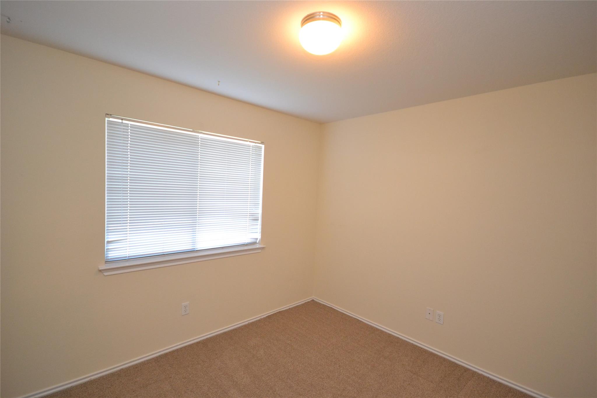 114 Washington Square Dr, Leander, TX 78641