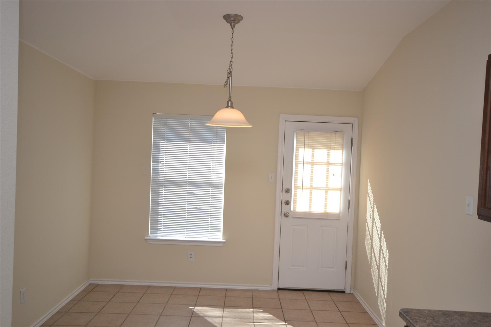 114 Washington Square Dr, Leander, TX 78641