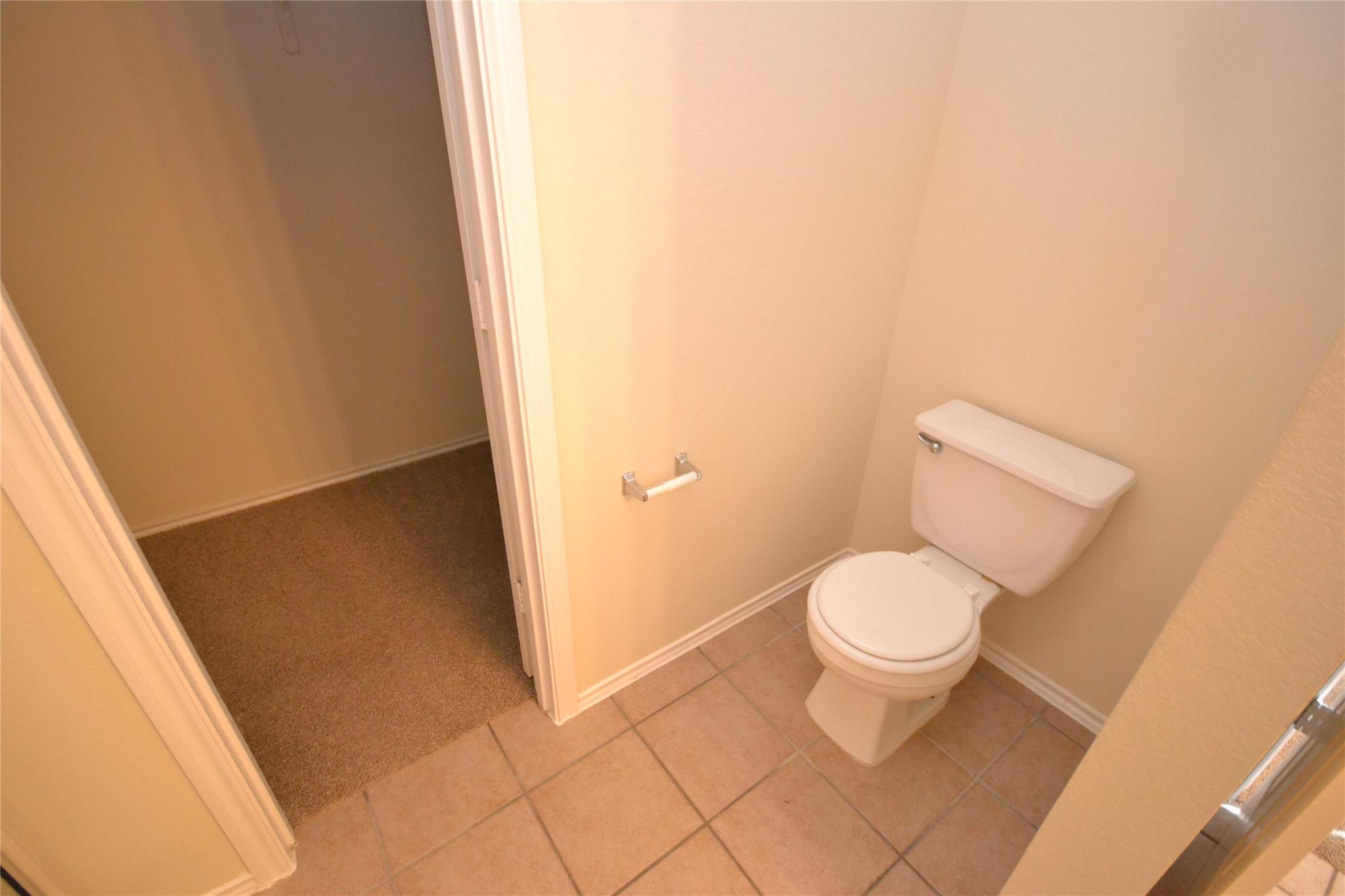 114 Washington Square Dr, Leander, TX 78641