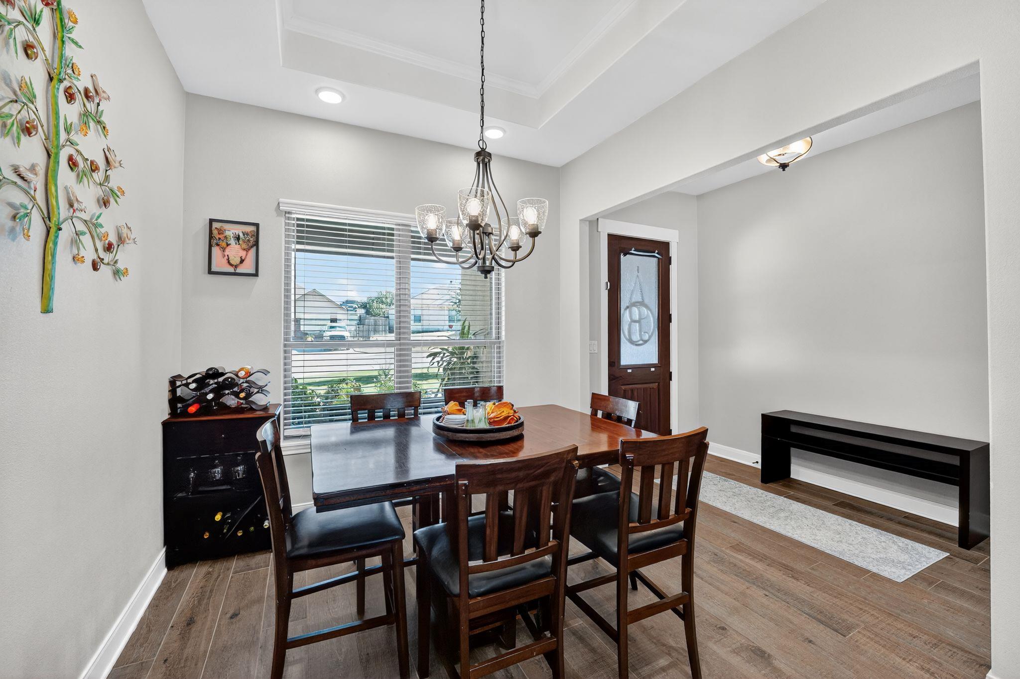 305 Western Sky Trl, Jarrell, TX 76537