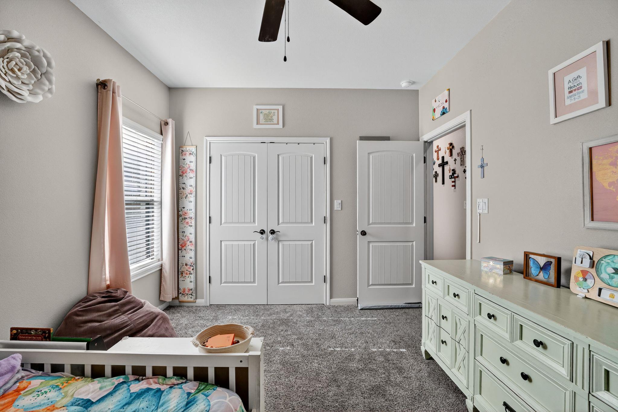 305 Western Sky Trl, Jarrell, TX 76537