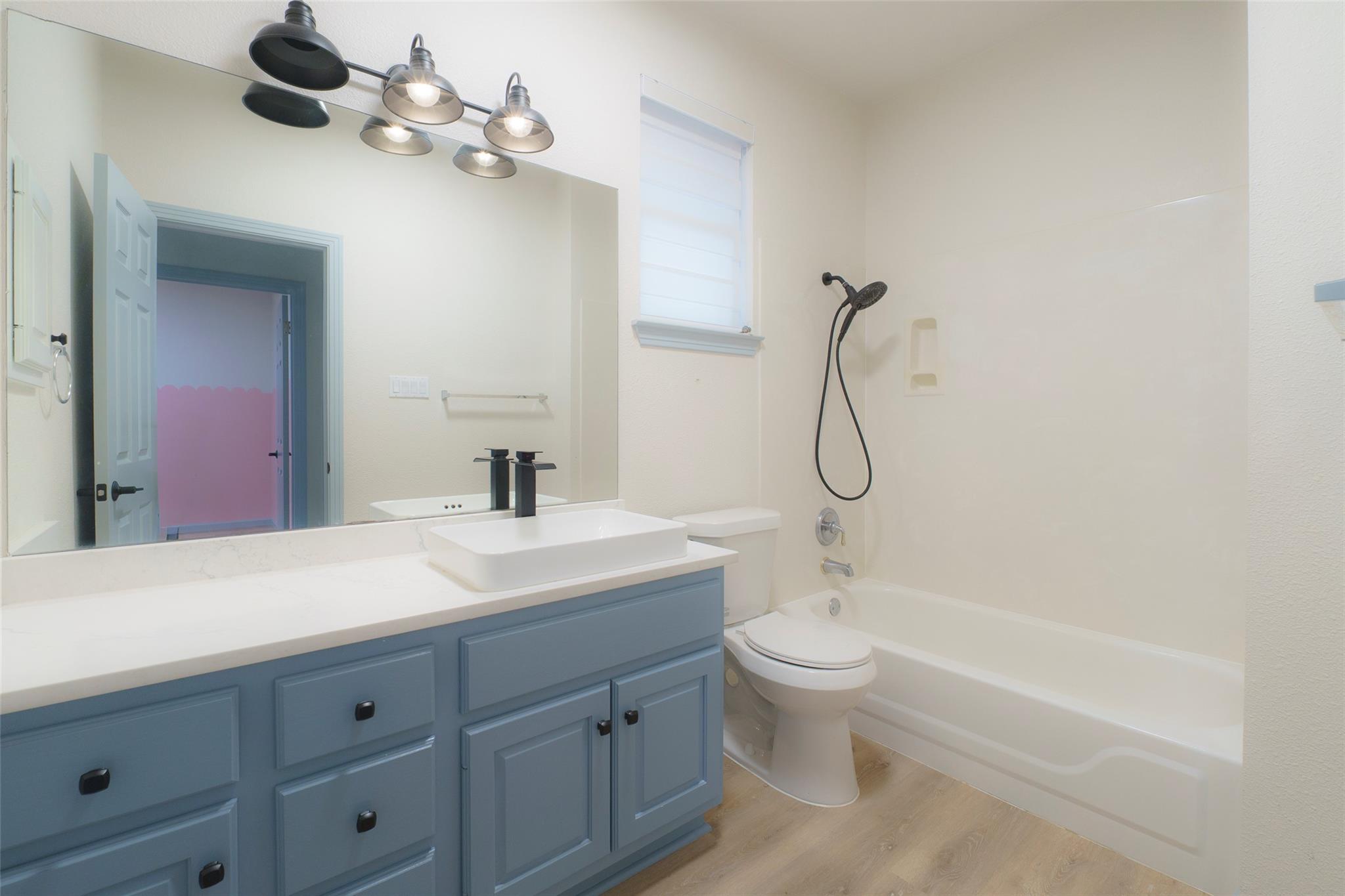 11610 Swan Dr, Austin, TX 78750