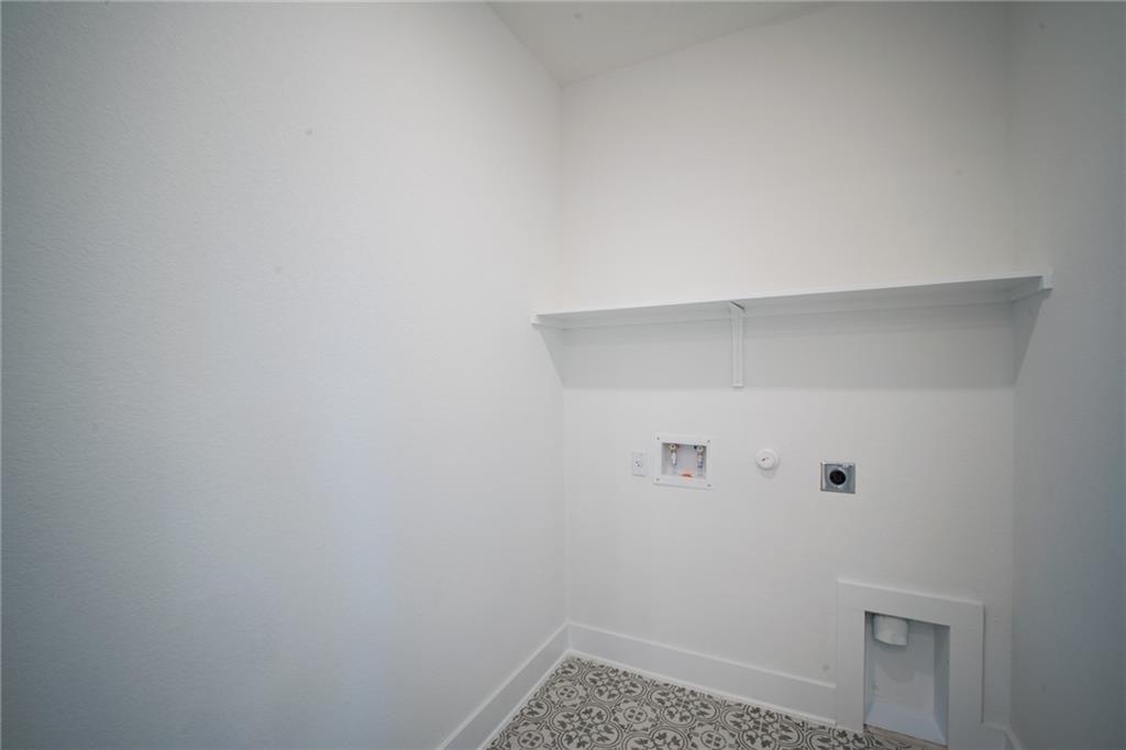 524 Foresail Rd, Leander, TX 78641