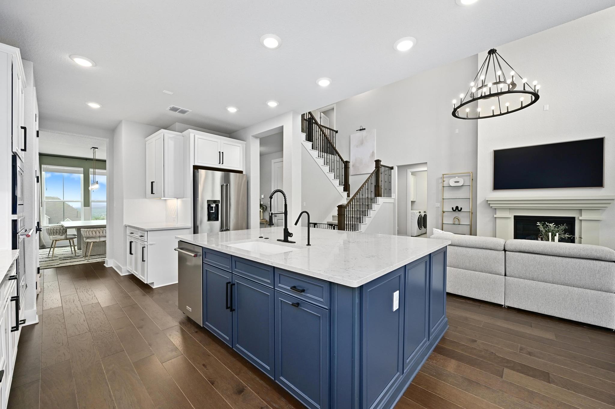 467 Cortaro Dr, Dripping Springs, TX 78620