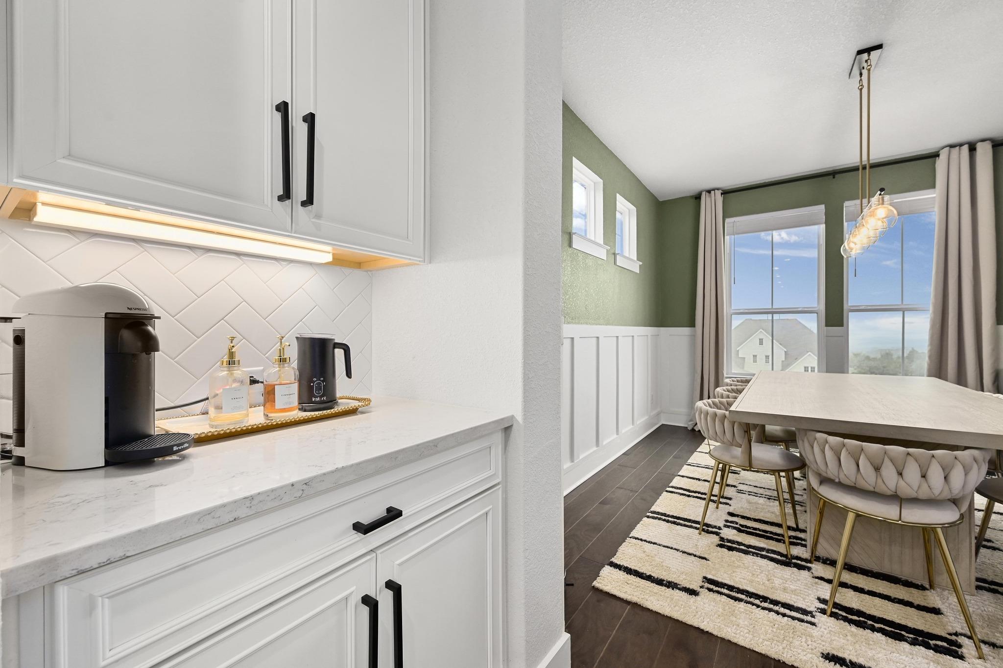 467 Cortaro Dr, Dripping Springs, TX 78620