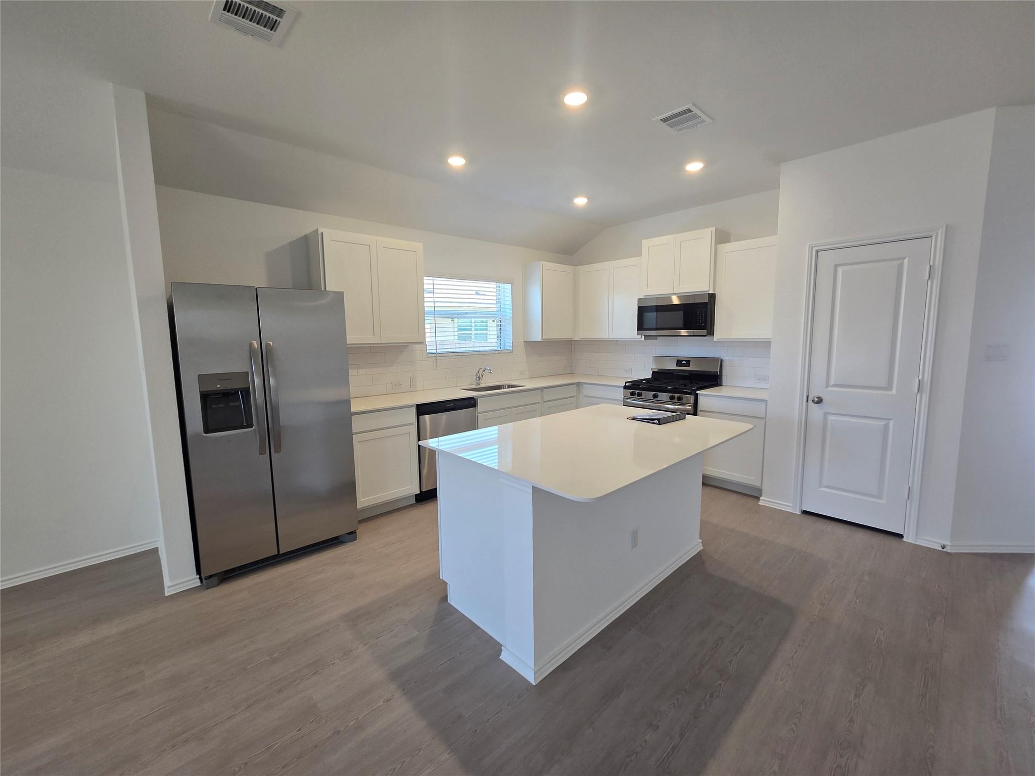 1609 Boggy Creek Ranch Rd, Georgetown, TX 78628