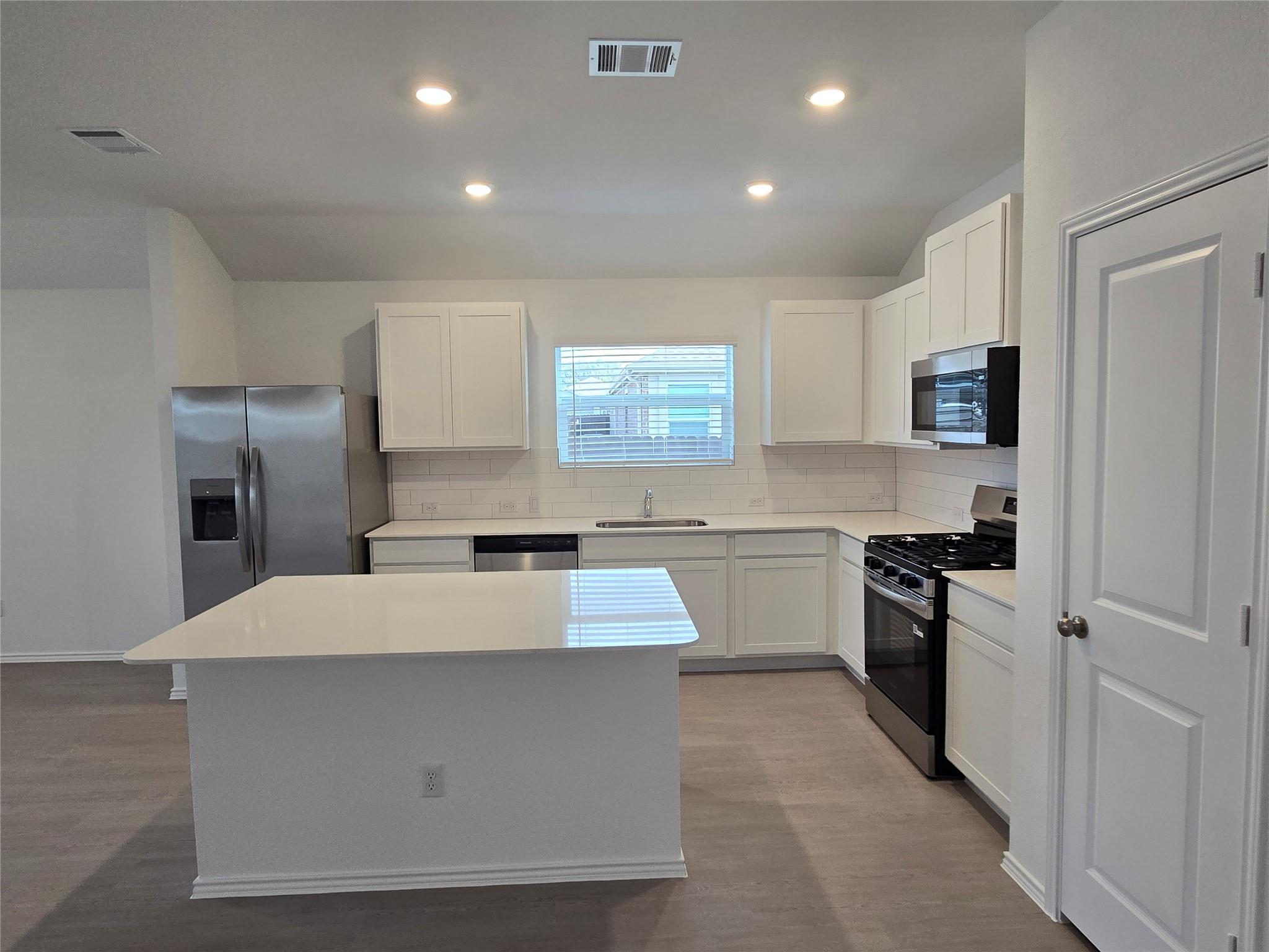 1609 Boggy Creek Ranch Rd, Georgetown, TX 78628