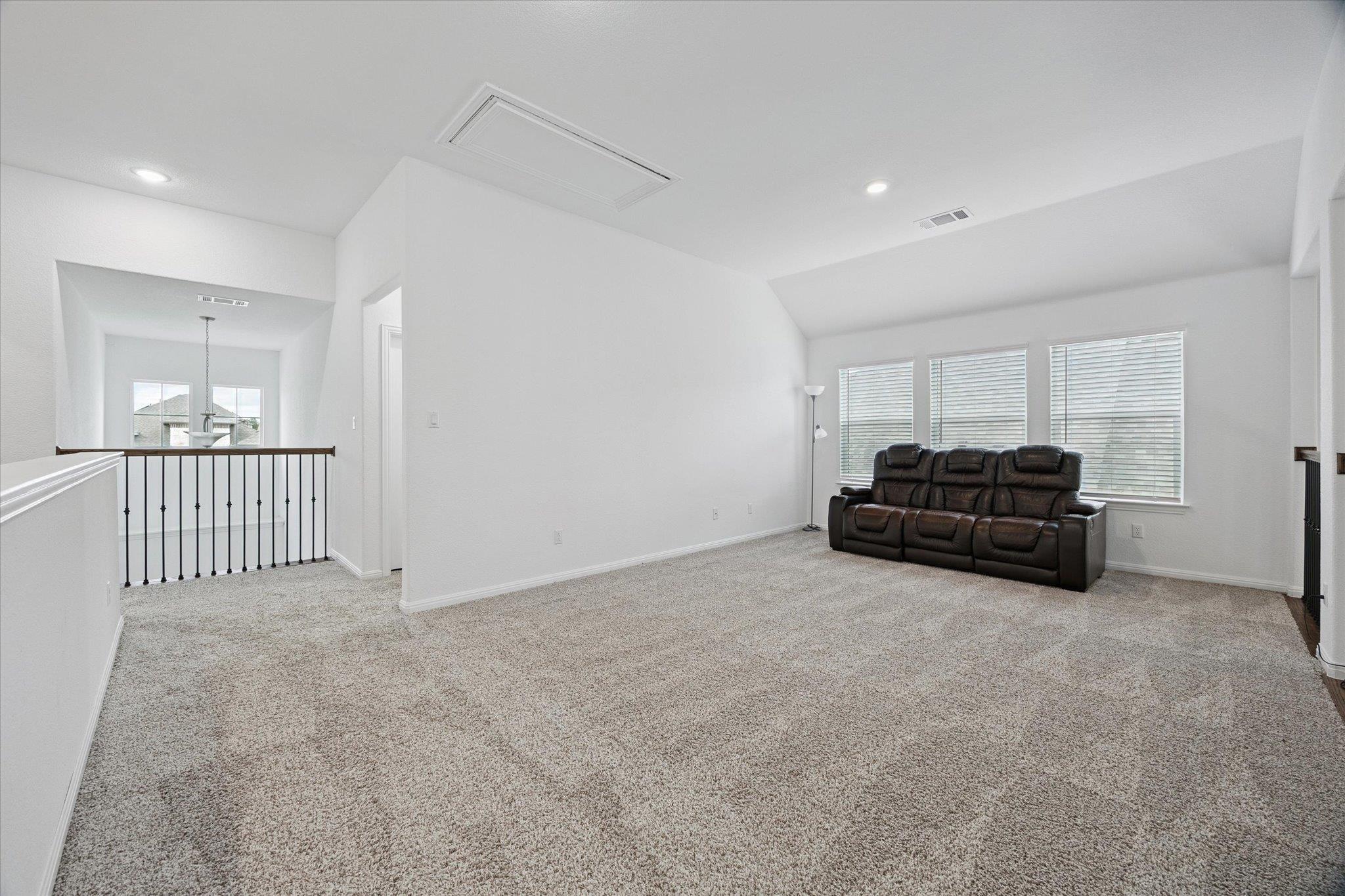 209 Crimson Rose Ct, Liberty Hill, TX 78642