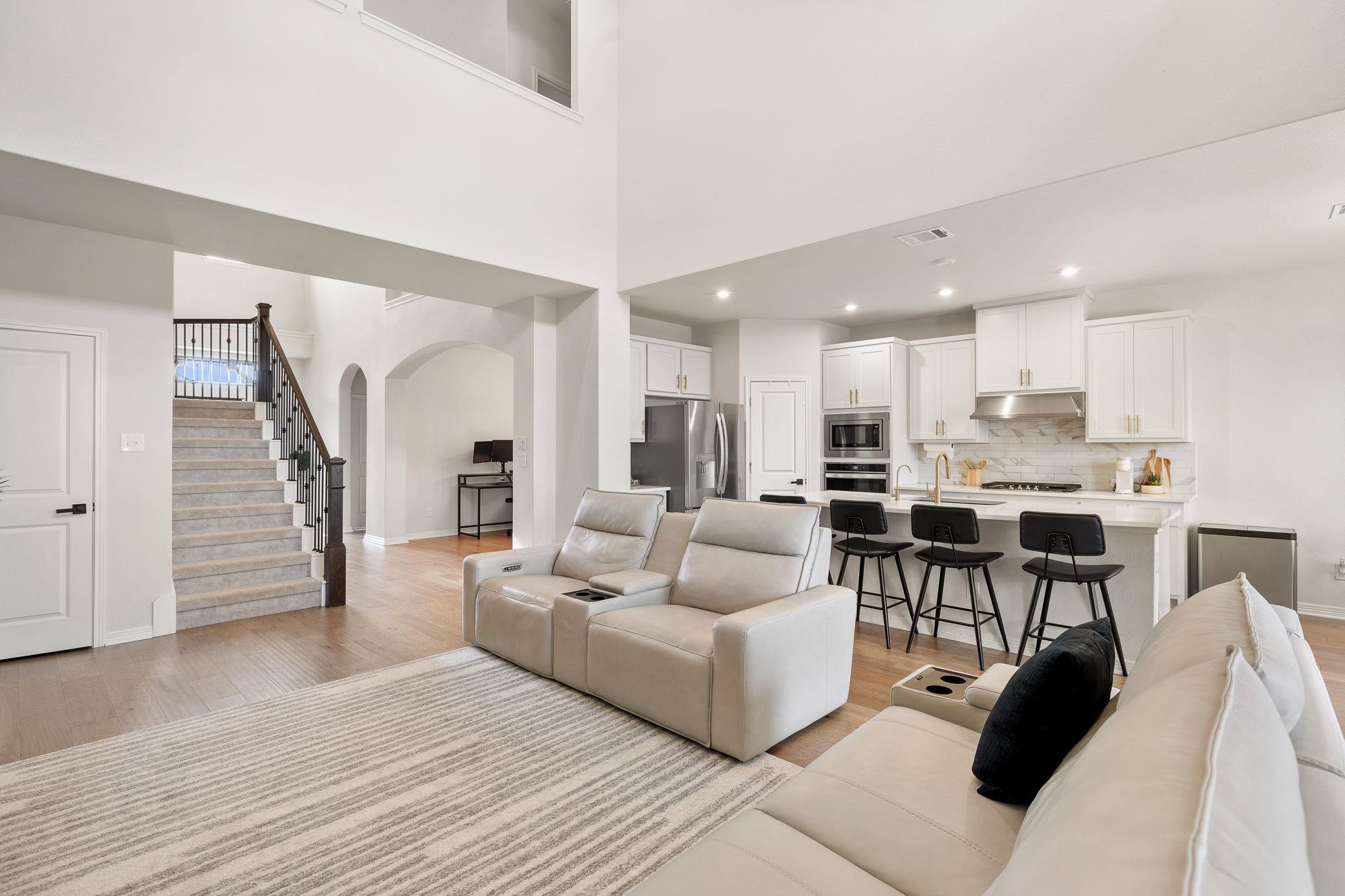 4332 Trey Edsel Dr, Pflugerville, TX 78660