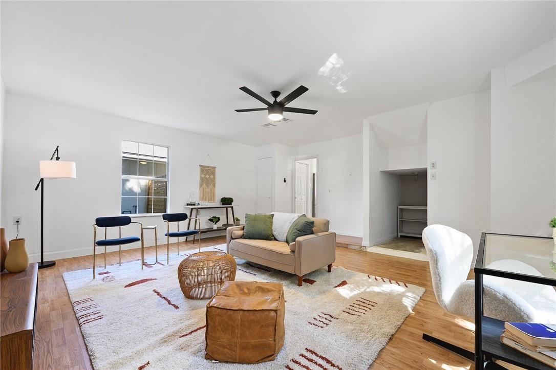 8117 Almondsbury Ln, Austin, TX 78748