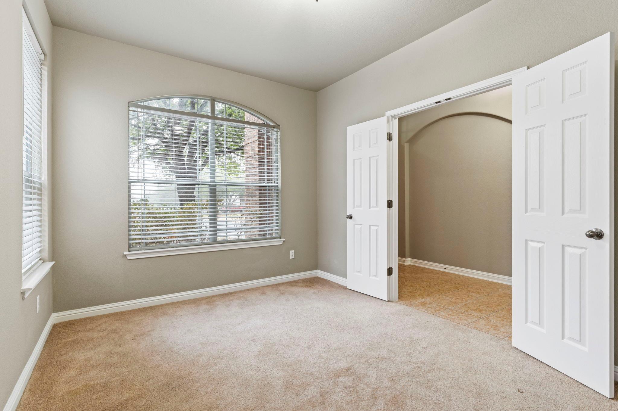 2020 Petrified Forest Dr, Austin, TX 78747