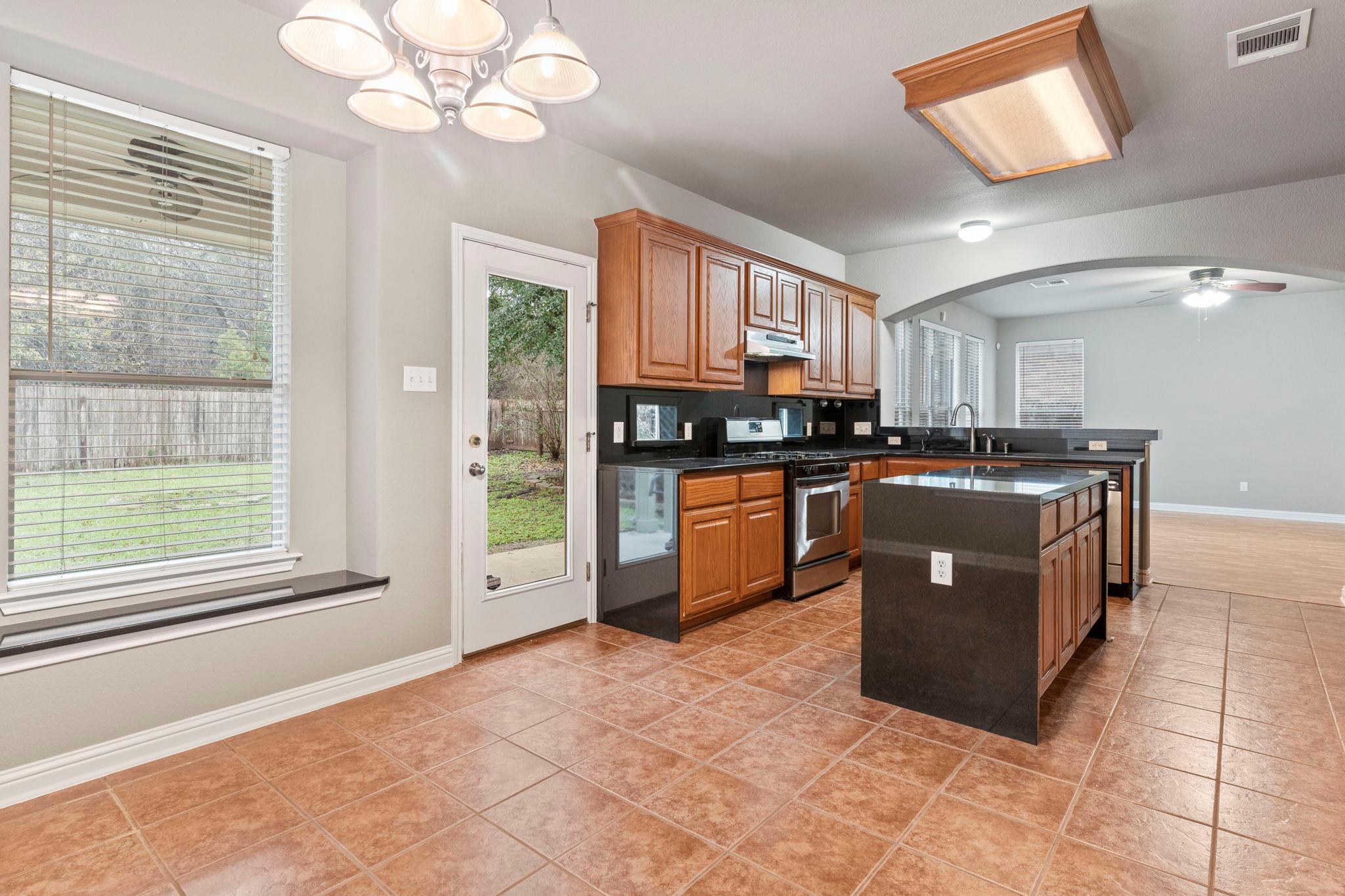 2020 Petrified Forest Dr, Austin, TX 78747