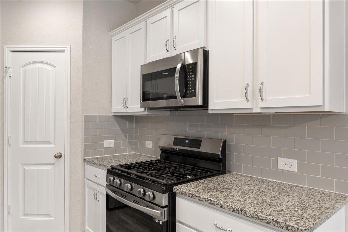 2228 Singletree Bnd, Georgetown, TX 78628