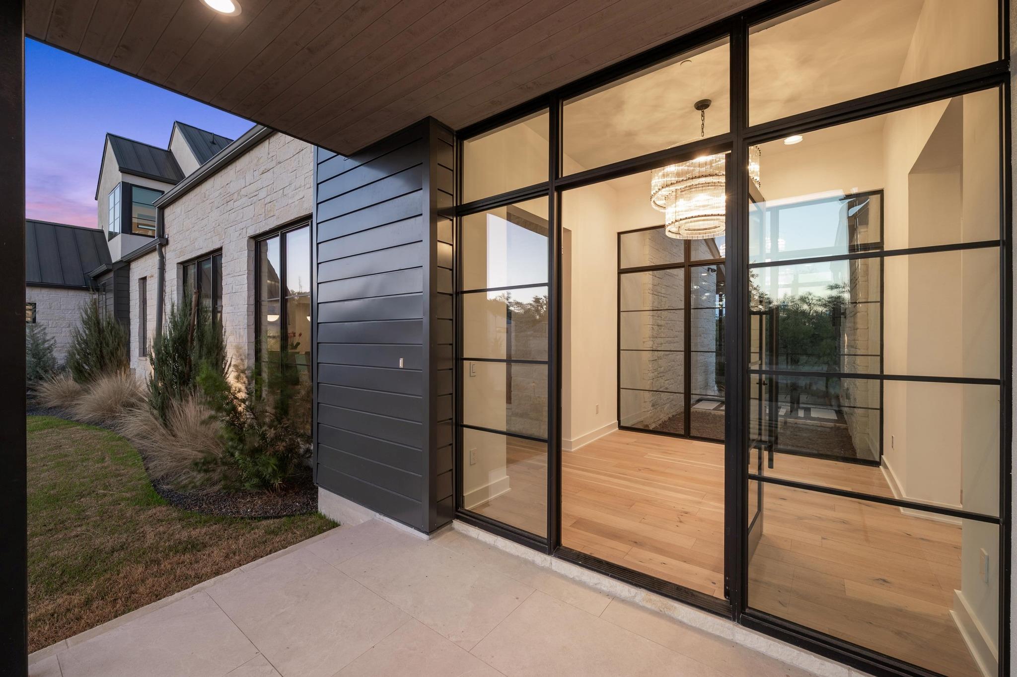 6323 Destiny Hills Dr, Austin, TX 78738