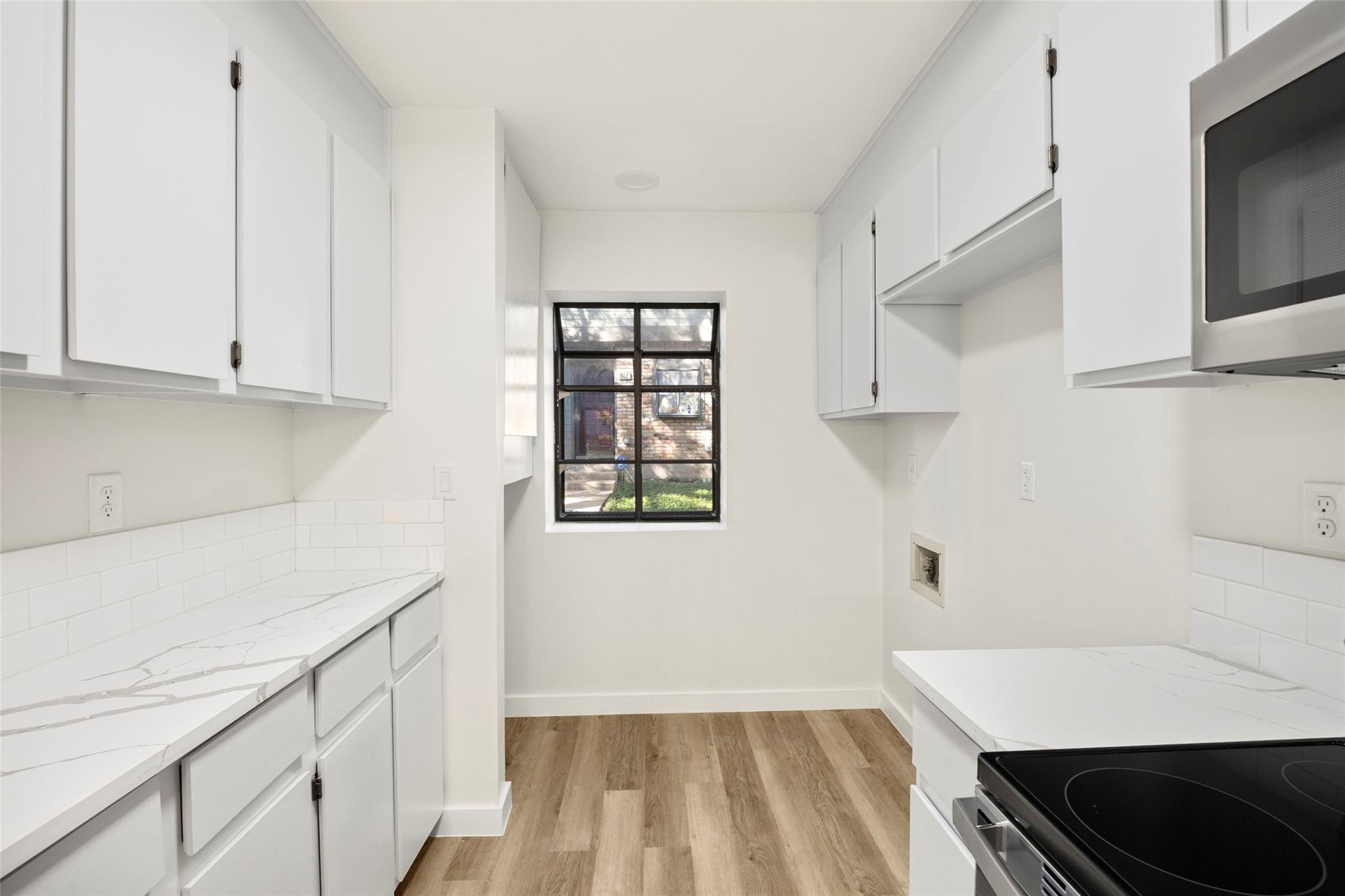 7122 Wood Hollow Dr # 29, Austin, TX 78731