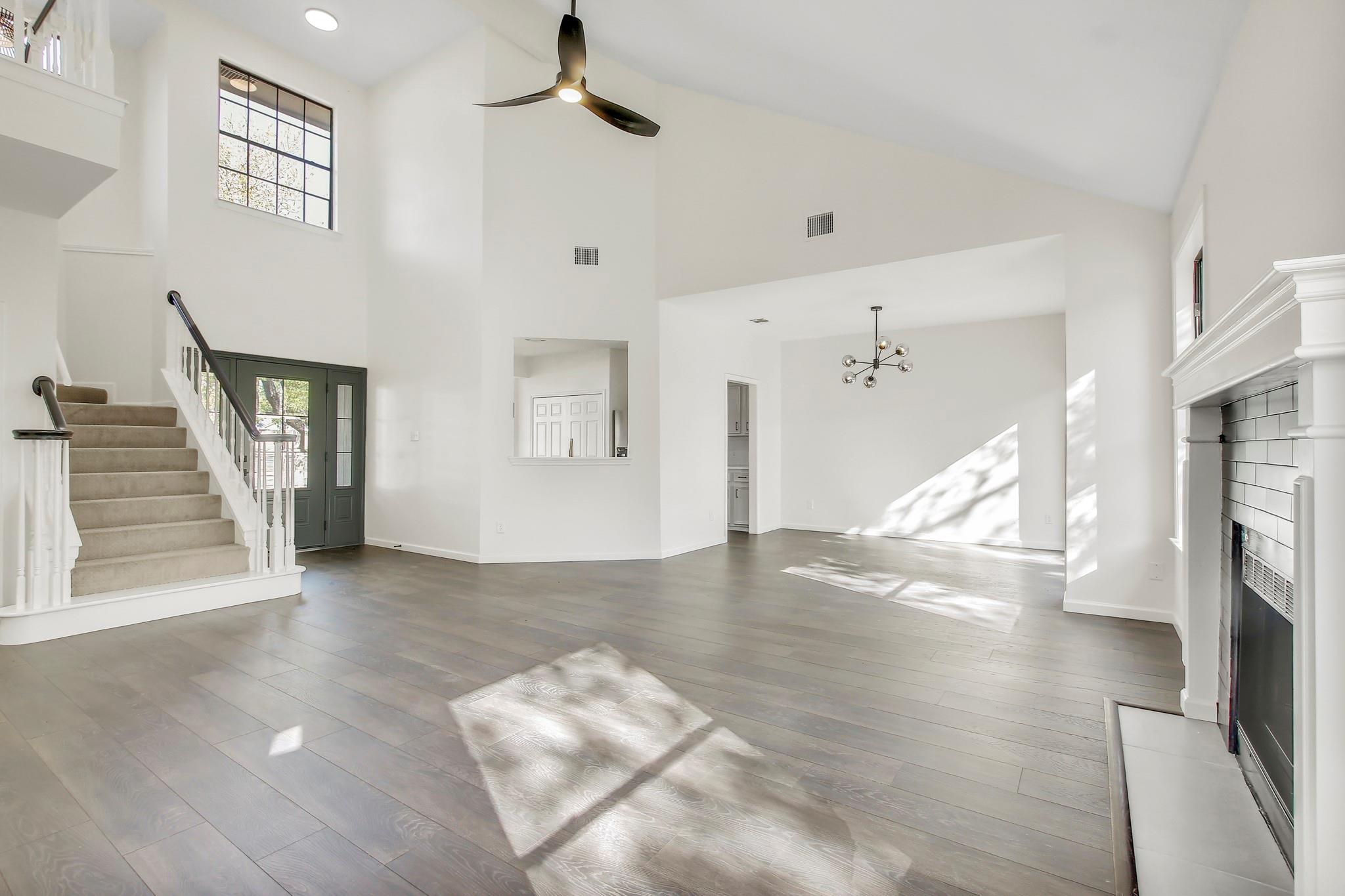 7401 Whistlestop Dr, Austin, TX 78749