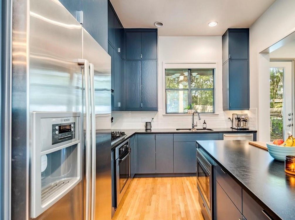 1502 Barton Hills Dr # B, Austin, TX 78704