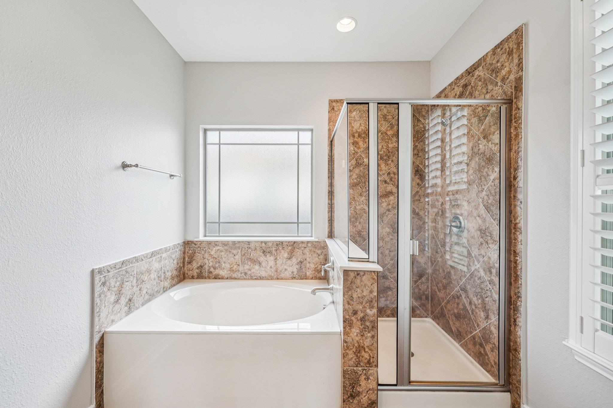 228 Camperdown Elm Dr, Austin, TX 78748