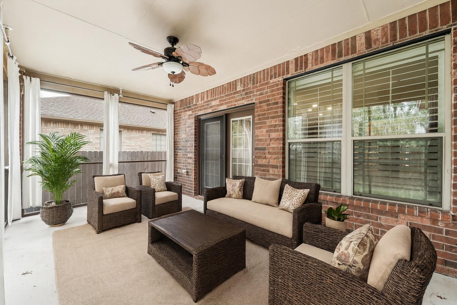 228 Camperdown Elm Dr, Austin, TX 78748