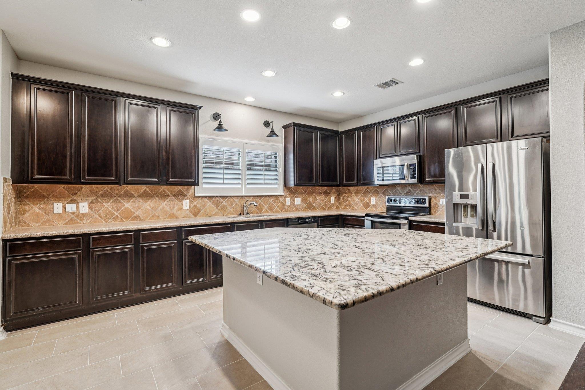 228 Camperdown Elm Dr, Austin, TX 78748