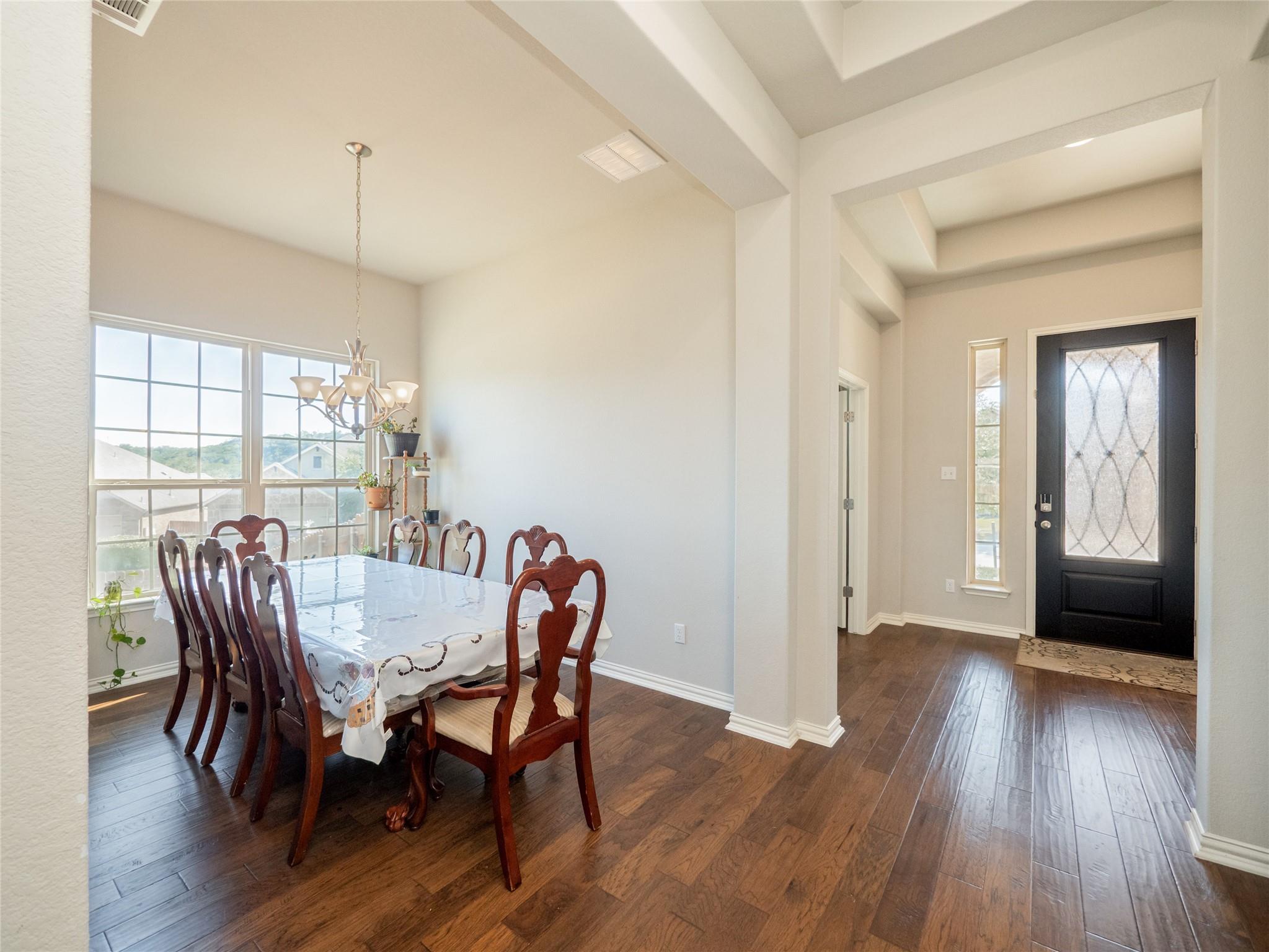 22108 Cross Timbers Bnd, Lago Vista, TX 78645